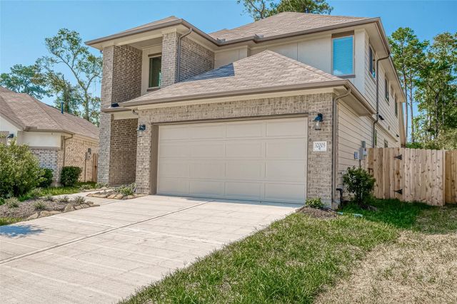 32005 Towering Birch Trail, Conroe, TX 77385