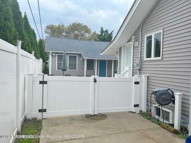 511 14th Avenue Rear, Belmar, NJ 07719