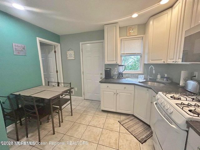 511 14th Avenue Rear, Belmar, NJ 07719