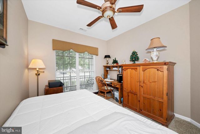 4 COMPASS ROSE WAY, Newark, DE 19702