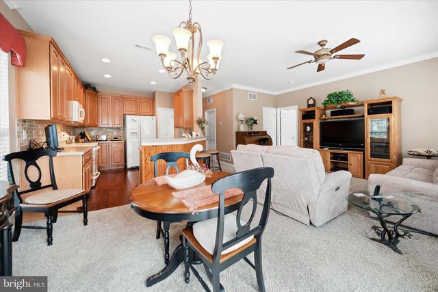 4 COMPASS ROSE WAY, Newark, DE 19702