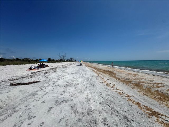 8992 SEAGRAPE LANE, Placida, FL 33946