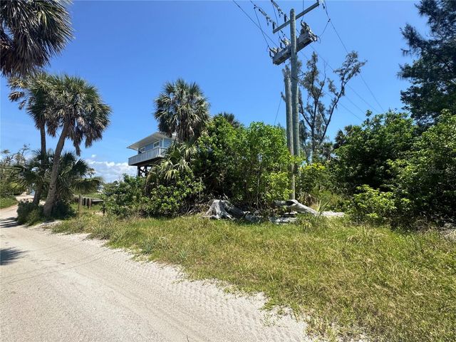 8992 SEAGRAPE LANE, Placida, FL 33946
