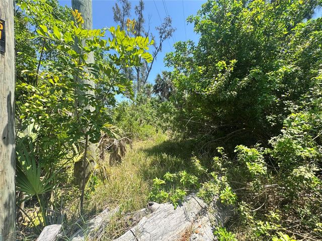 8992 SEAGRAPE LANE, Placida, FL 33946