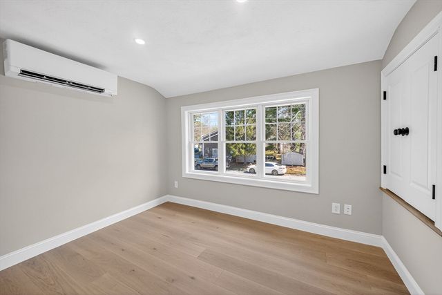 13 Radcliffe Rd A, Billerica, MA 01821