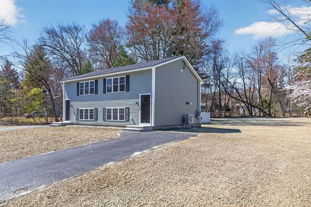 13 Radcliffe Rd A, Billerica, MA 01821