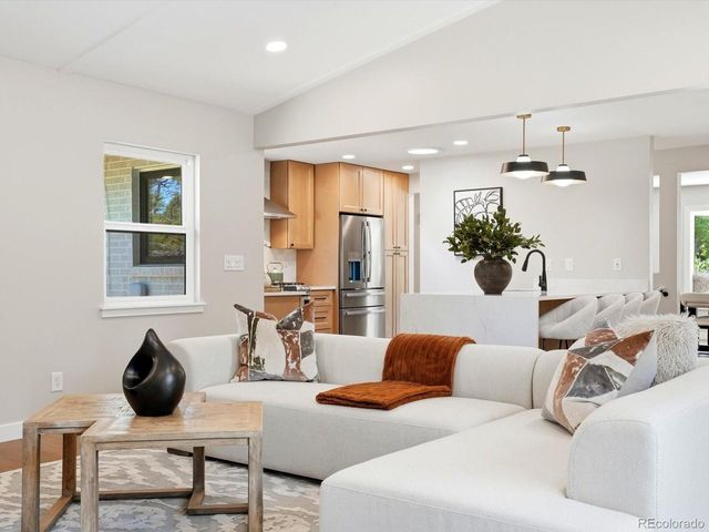 3403 S Ivanhoe Way, Denver, CO 80222
