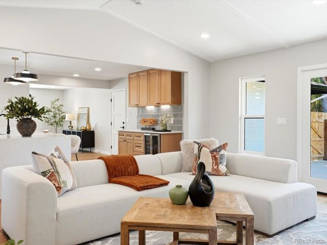 3403 S Ivanhoe Way, Denver, CO 80222