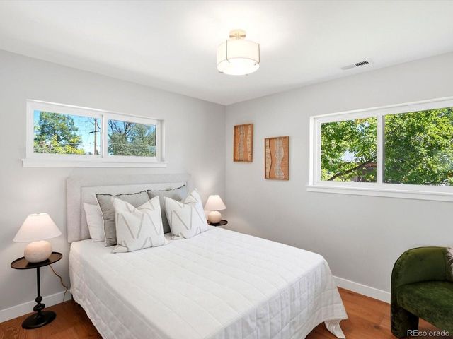 3403 S Ivanhoe Way, Denver, CO 80222