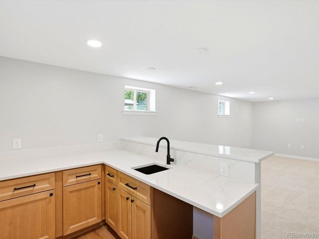3403 S Ivanhoe Way, Denver, CO 80222