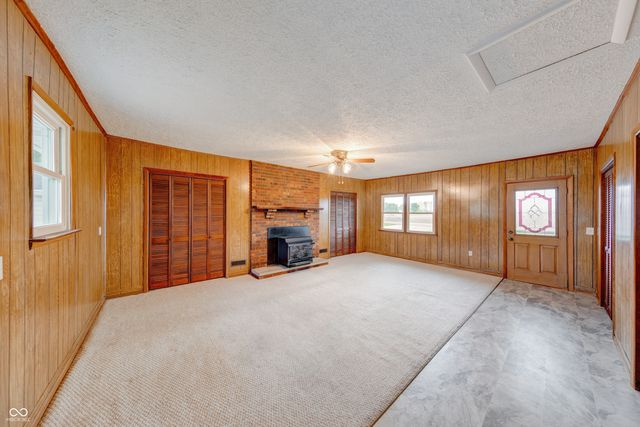 535 S 450 E, Franklin, IN 46131