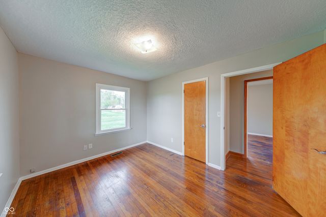 535 S 450 E, Franklin, IN 46131