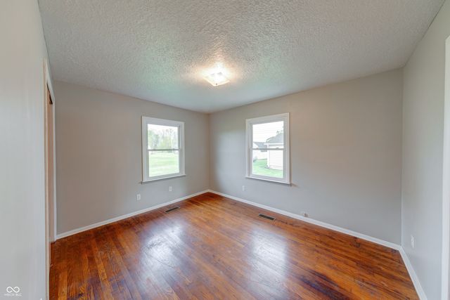535 S 450 E, Franklin, IN 46131