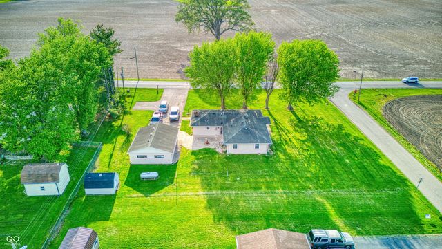 535 S 450 E, Franklin, IN 46131