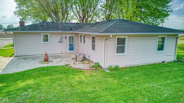 535 S 450 E, Franklin, IN 46131