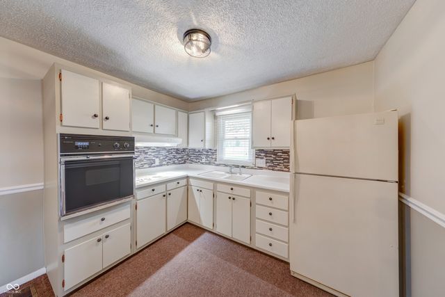 535 S 450 E, Franklin, IN 46131