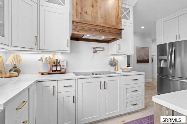 954 E 1100 N, Shelley, ID 83274