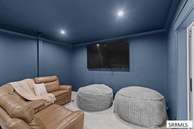 954 E 1100 N, Shelley, ID 83274