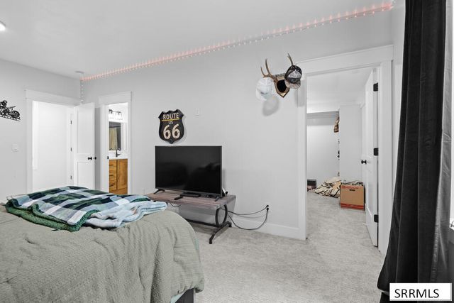 954 E 1100 N, Shelley, ID 83274