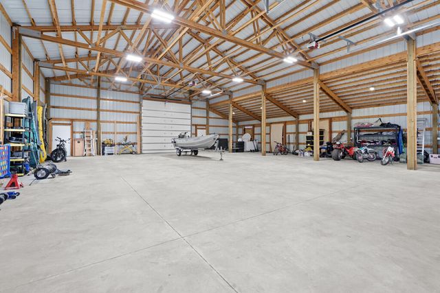 954 E 1100 N, Shelley, ID 83274