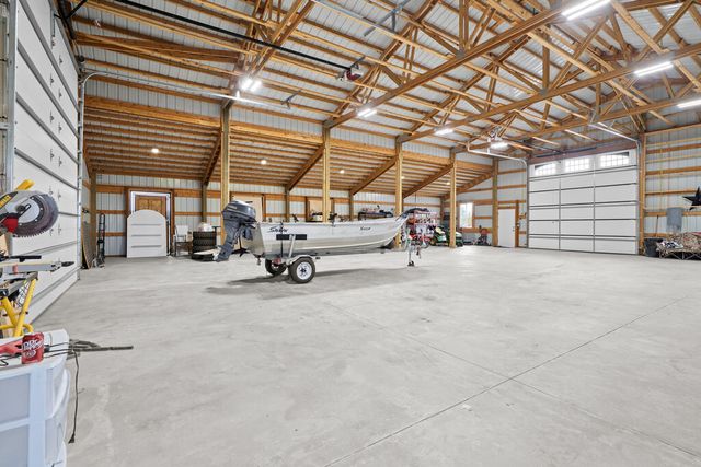 954 E 1100 N, Shelley, ID 83274
