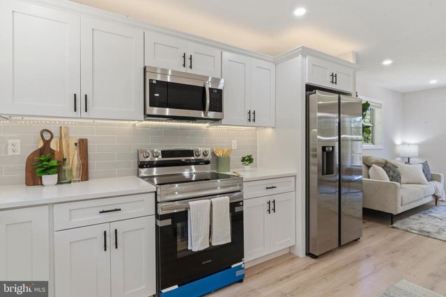 5303 CUMBERLAND ST, Capitol Heights, MD 20743