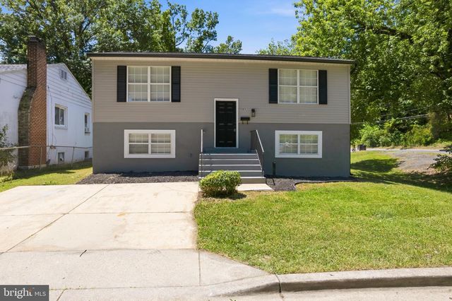 5303 CUMBERLAND ST, Capitol Heights, MD 20743