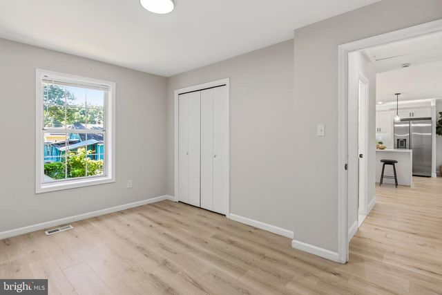 5303 CUMBERLAND ST, Capitol Heights, MD 20743