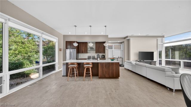 1889 E 119th Street, Cleveland, OH 44106