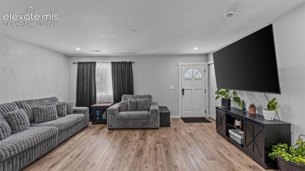 3210 Virginia Avenue, Colorado Springs, CO 80907 — photo 3