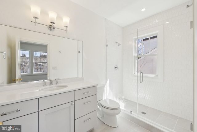 5115 42ND ST NW, Washington, DC 20016