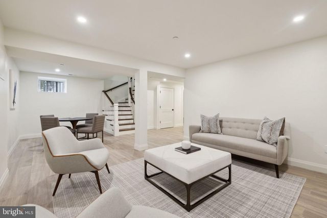 5115 42ND ST NW, Washington, DC 20016