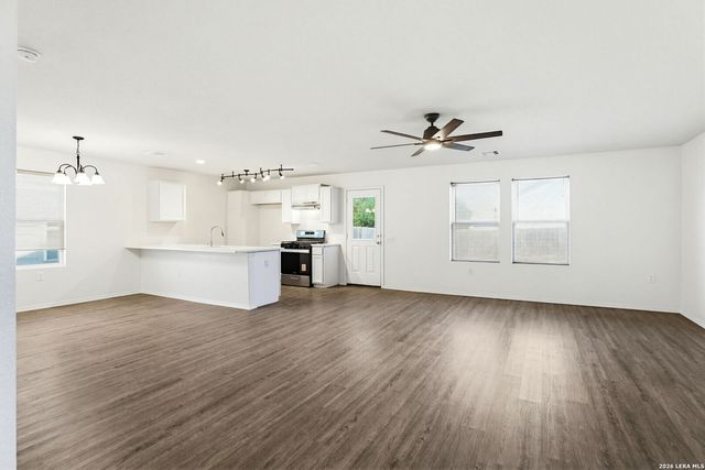 6531 Hazy Glen, San Antonio, TX 78218