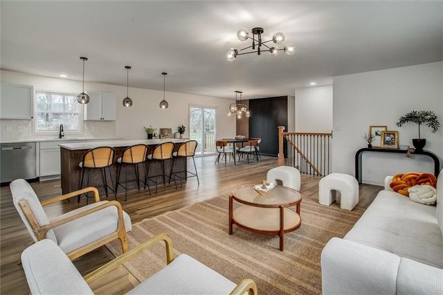 1508 NANCY Lane, Liberty, MO 64068