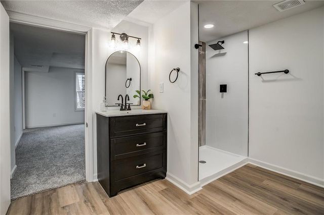 1508 NANCY Lane, Liberty, MO 64068