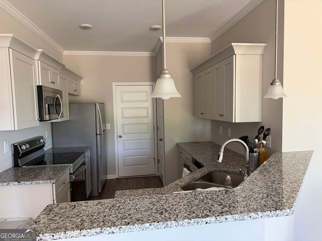 325 Melody Lane, Cartersville, GA 30121