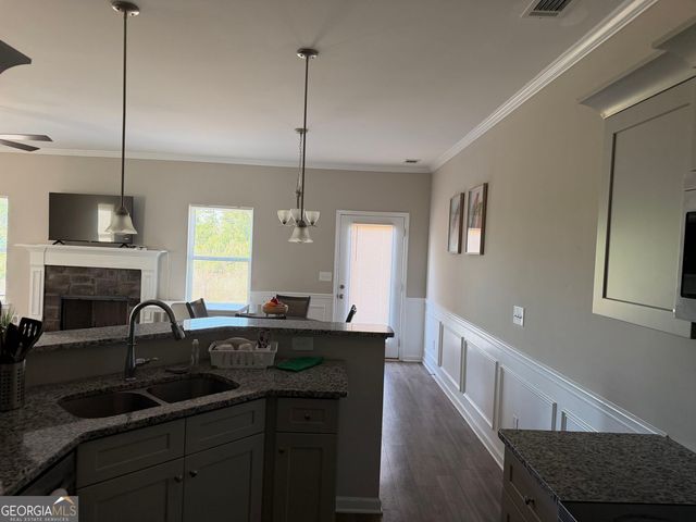 325 Melody Lane, Cartersville, GA 30121
