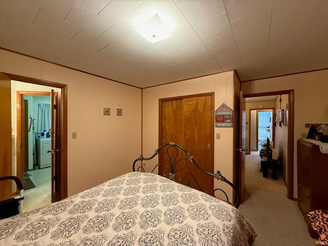 121 N Market Street, Francesville, IN 47946