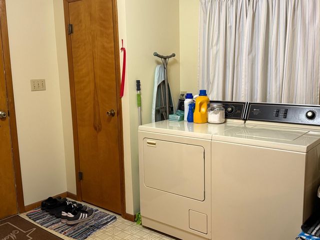 121 N Market Street, Francesville, IN 47946