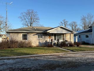 121 N Market Street, Francesville, IN 47946