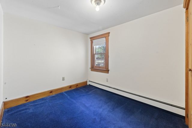 105 Harrison Ave, Roseland Boro, NJ 07068