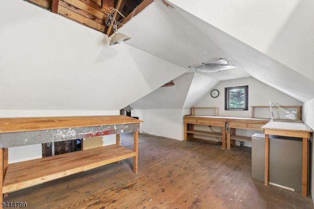 105 Harrison Ave, Roseland Boro, NJ 07068