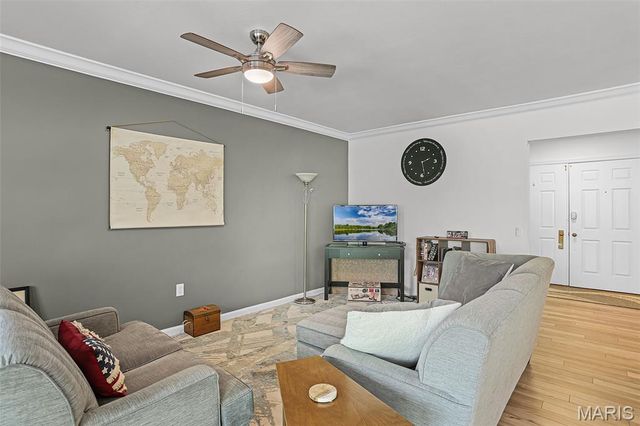 11920 Old Ballas Road 205, Creve Coeur, MO 63141