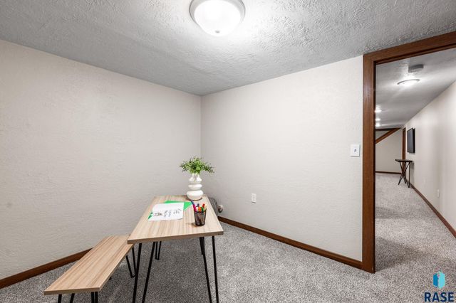 217 N Needles Dr Drive, Brandon, SD 57005