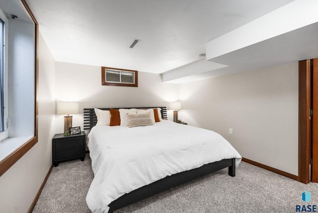 217 N Needles Dr Drive, Brandon, SD 57005