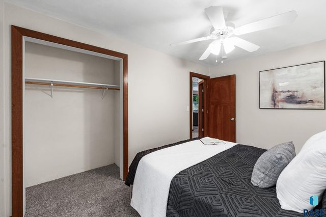 217 N Needles Dr Drive, Brandon, SD 57005