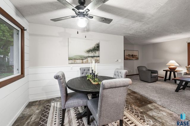 217 N Needles Dr Drive, Brandon, SD 57005