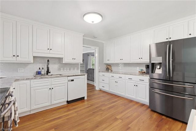 504 N Greenbriar Street, Liberty, NC 27298