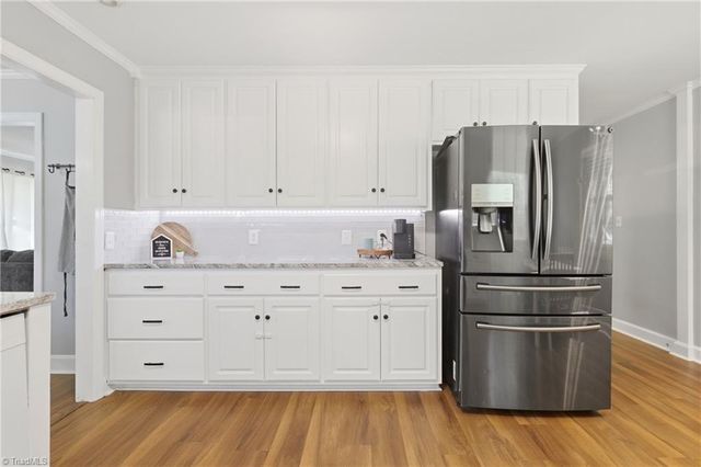 504 N Greenbriar Street, Liberty, NC 27298