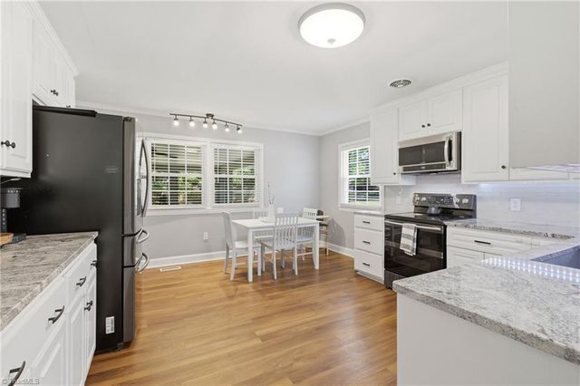 504 N Greenbriar Street, Liberty, NC 27298